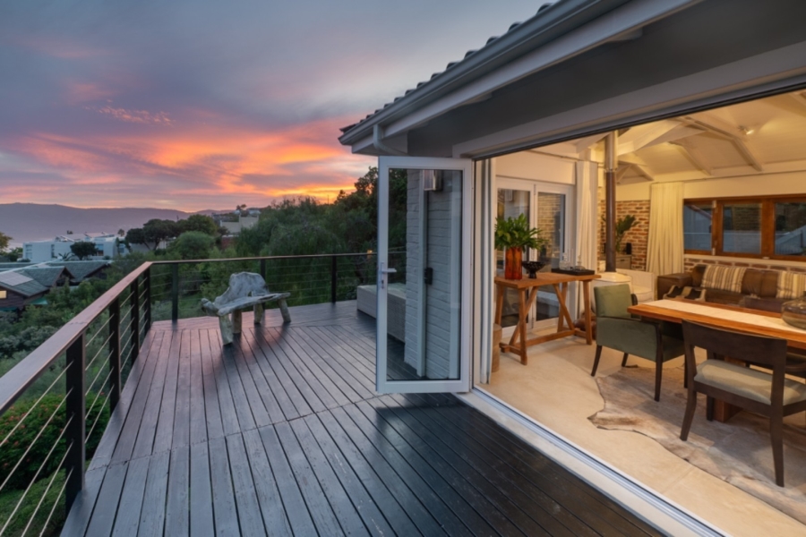 3 Bedroom Property for Sale in Paradise Western Cape